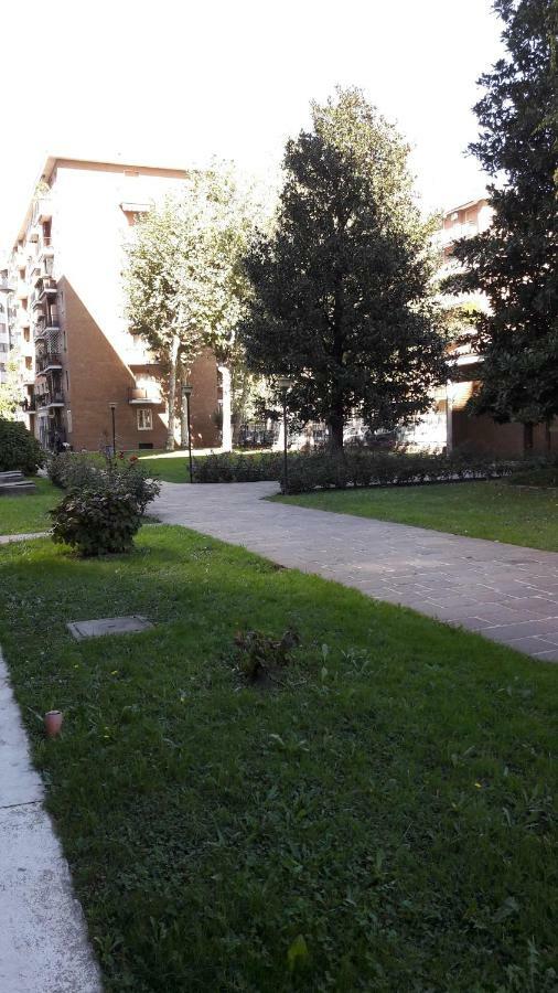 Appartamento San Siro Milano Exteriör bild
